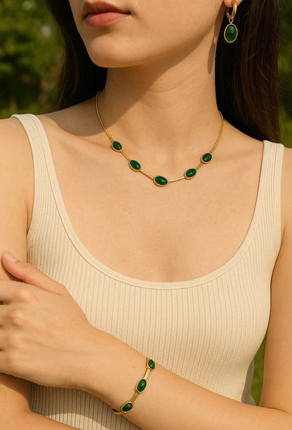 Green Crystal Necklace Set✨💚